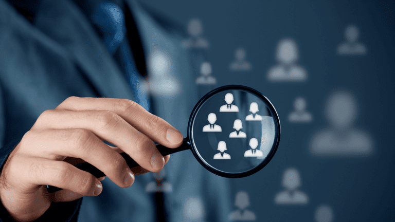 Remarketing vs Retargeting: Explaining The Difference